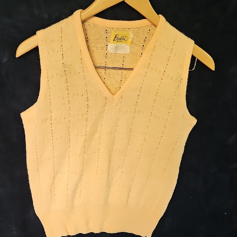 Yellow Knit Sleeveless Sweater Vest